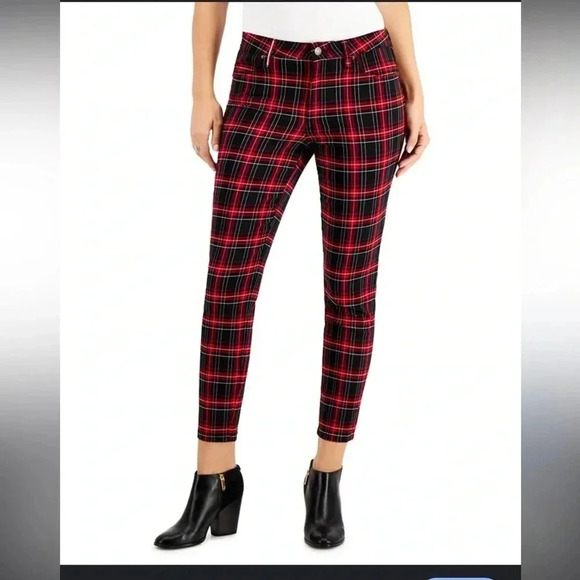 TOMMY HILFIGER PLAID PANTS ASHBY ANKLE CROPPED  RED  AND BLACK - Picture 3 of 12
